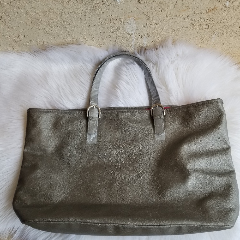 NEW Vince Camuto shoulder tote